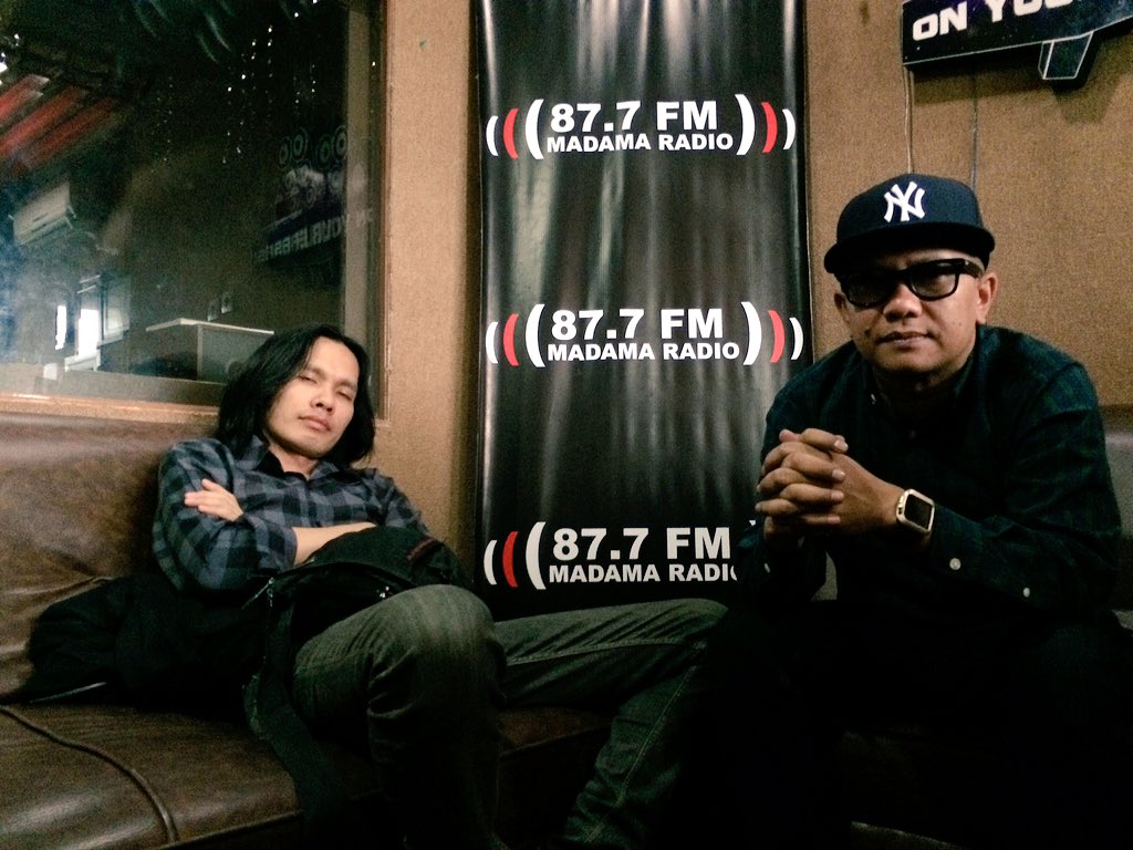 <a href="/DaddysDayOut/">Daddy'sDayOut</a> mereka ada di studio kita sekarang !!! Yeaaahhh.. Stay tuned Paramuda..😀