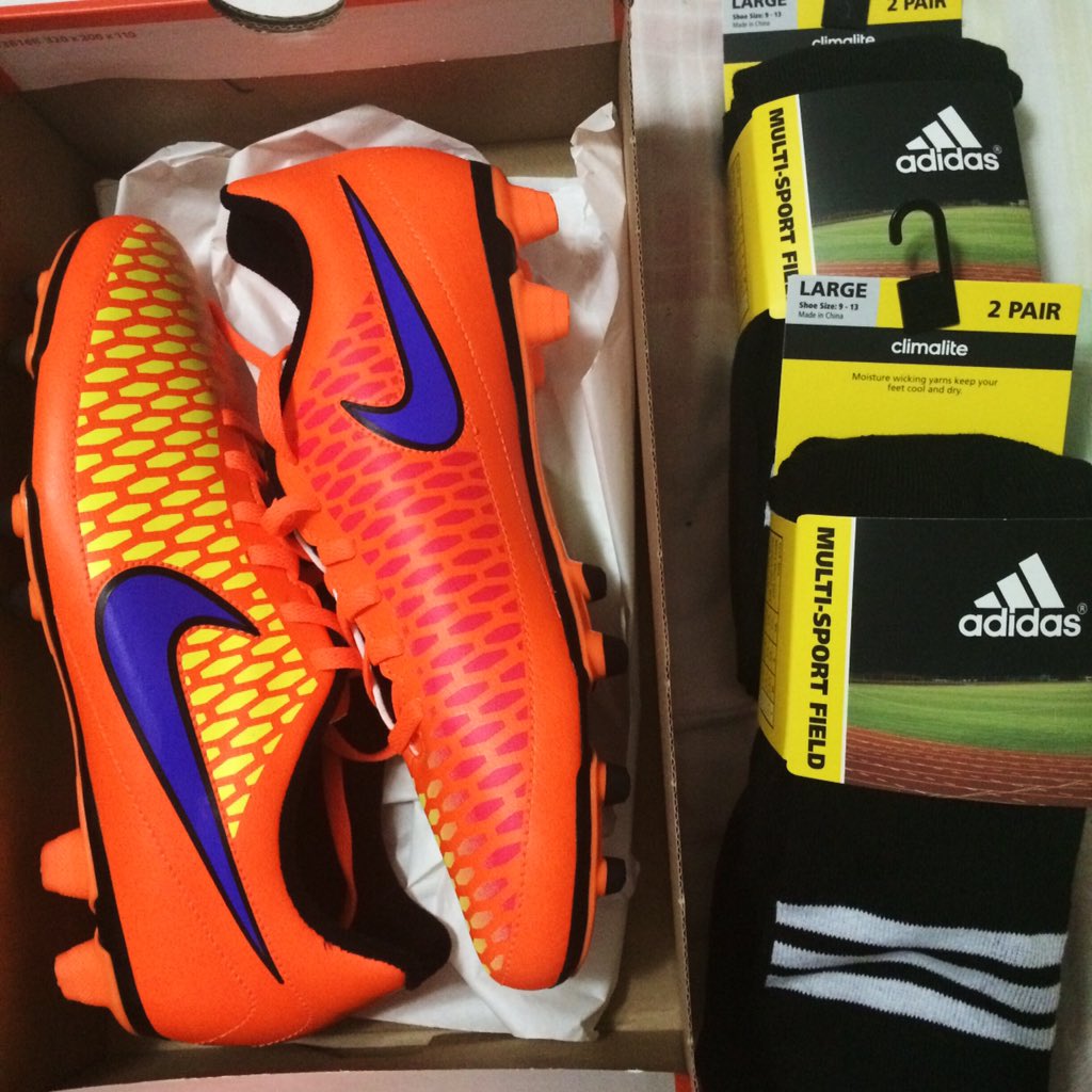 ashlynjlh's tweet image. New babies for the season😌⚽️ #minihaul
