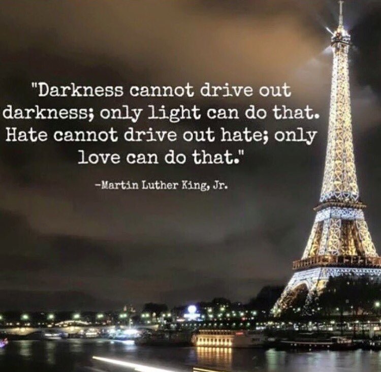 EmiliaPoikkeus's tweet photo. #PrayForParis https://t.co/aGL7BKEJ9Z