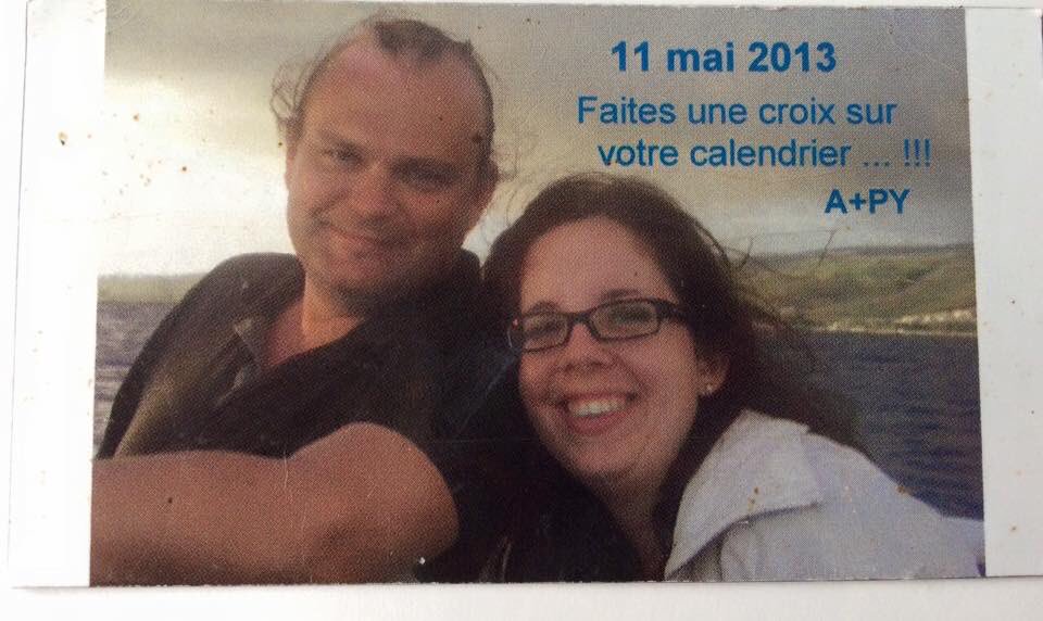 MadameParle's tweet photo. Anne guyomard et son mari Pierre Yves étaient au #Bataclan hier soir. Zéro nouvelle #JeRecherche https://t.co/XSXwGLklYz