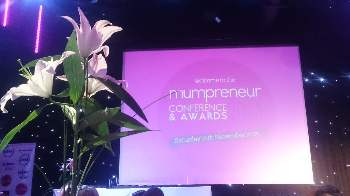 Just arrived at the <a href="/MumpreneurUK/">Mumpreneur UK</a> Awards #beautiful #excited