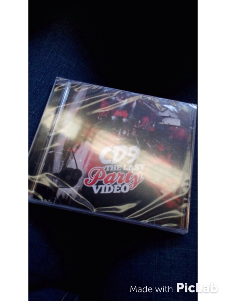 samsitapv's tweet image. #TheLastPartyVideo ❤️ Ya desde ayer en mis manos @somosCD9 Esta Hermoso 😭❤️😍😱💕💅🌻🌚✖️ Lo Amo