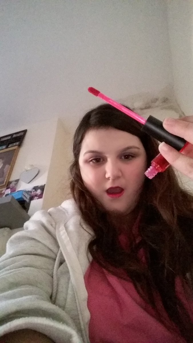 liddlee's tweet image. Hey girls and guys I just wanted to show u what my lip stain can do #youniqune  youniqueproducts.com/lovemakeup