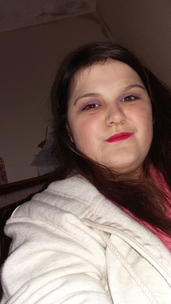 liddlee's tweet image. Hey girls and guys I just wanted to show u what my lip stain can do #youniqune  youniqueproducts.com/lovemakeup