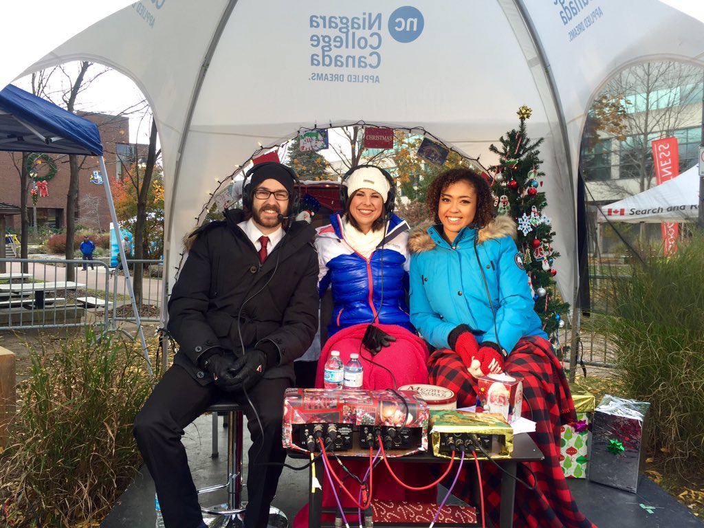 KrissyVann's tweet photo. In a @Niagara_College sandwich for @NiagaraFalls Santa Claus parade @rachhodges_ @benminor19 https://t.co/KKT7rawVFu