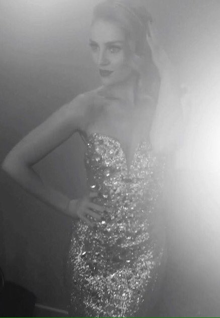 Perrie_Lovers_'s tweet photo. Perrie the other night Credit to: @perieeeleupdate 👈🏻 their Instagram https://t.co/MWQK2Ps17L