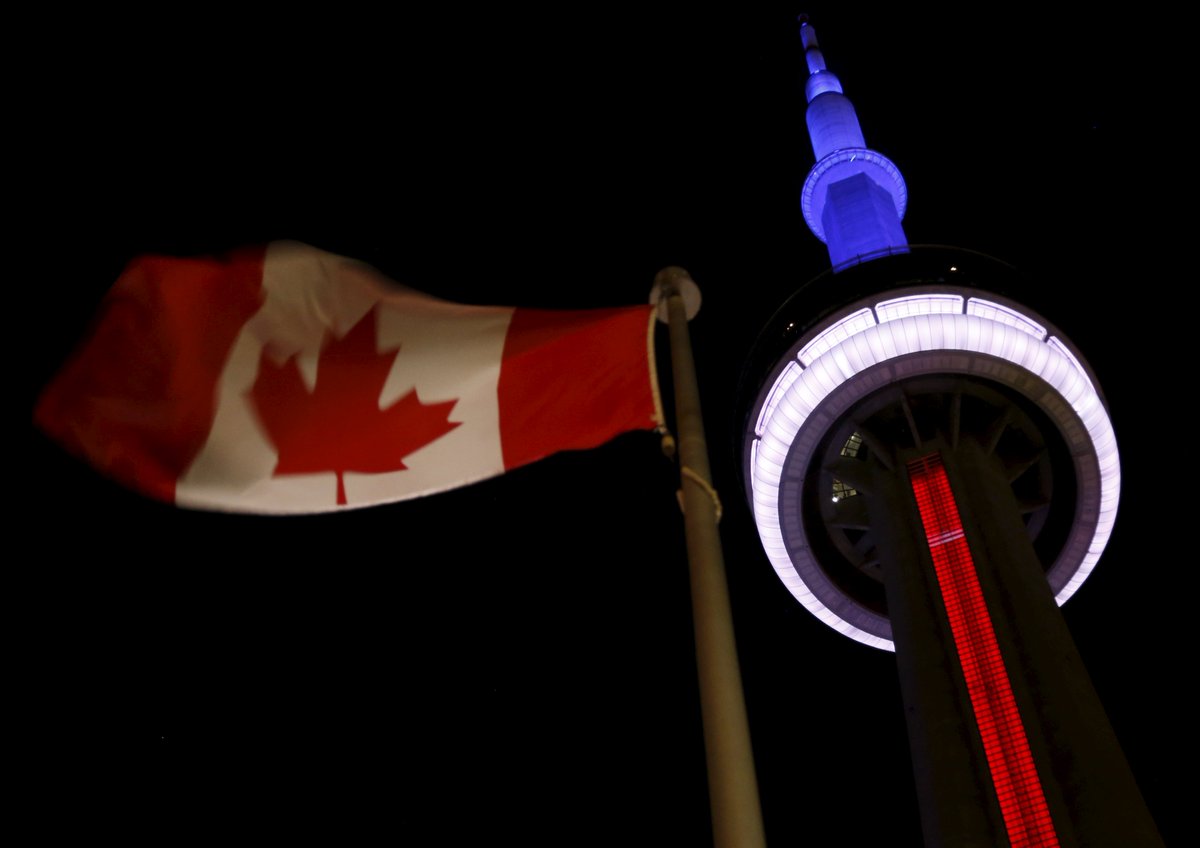 Paris: Landmarks across the world have been lit up in blue, white and red in support. " CTxFxr_WEAUqq2v