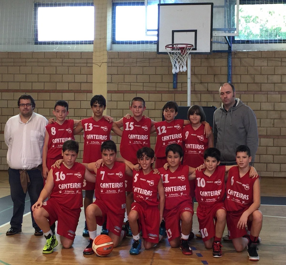 PBBbaloncesto's tweet photo. #ResultadosPBB
#MiniBasketMasculinoLigaVigo 
@PBBbaloncesto #AMAPBB (42-87) @CBSeisNadalCoia "A"
@danielniet7 https://t.co/28BnlT6EBr