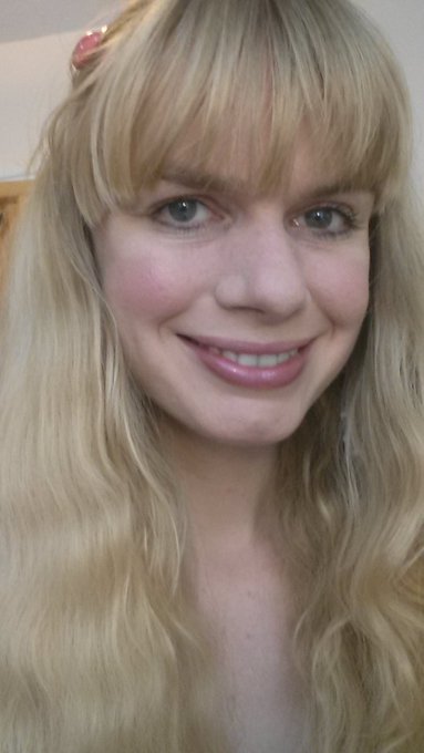 I have lion hair today! #girlnextdoor #camgirlarebeautiful #naturalblonde 😗 https://t.co/nIX7pSIj2R<a href="/tag/girlnextdoor"class="tags">#girlnextdoor</a><a href="/tag/camgirlarebeautiful"class="tags">#camgirlarebeautiful</a><a href="/tag/naturalblonde"class="tags"><span>#naturalblonde</span></a>