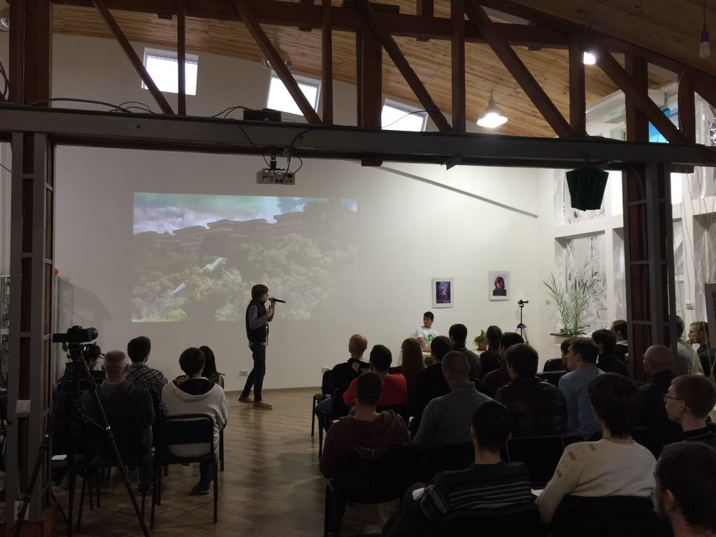 KirovohradJS's tweet image. Алексей Швайка рассказывает о SmallTalk #kirovohradjs