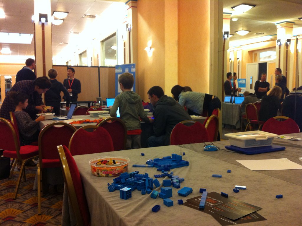 HappyHackingD's tweet image. Les Kids code days ce midi au palais des congrès du Touquet-Paris-Plage !!