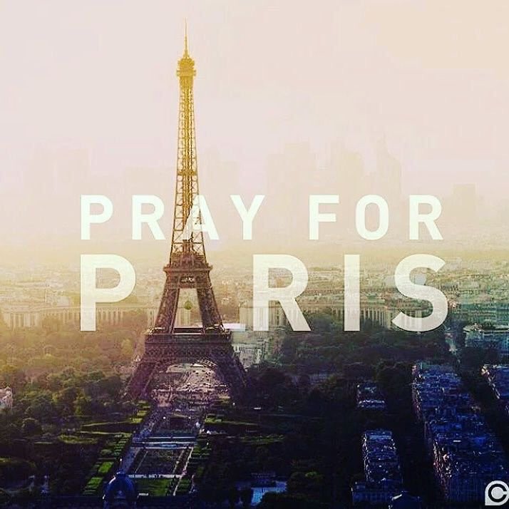 drcarlosbone's tweet photo. #TodosSomosParis  #PrayForParis https://t.co/VPoEbWGioH