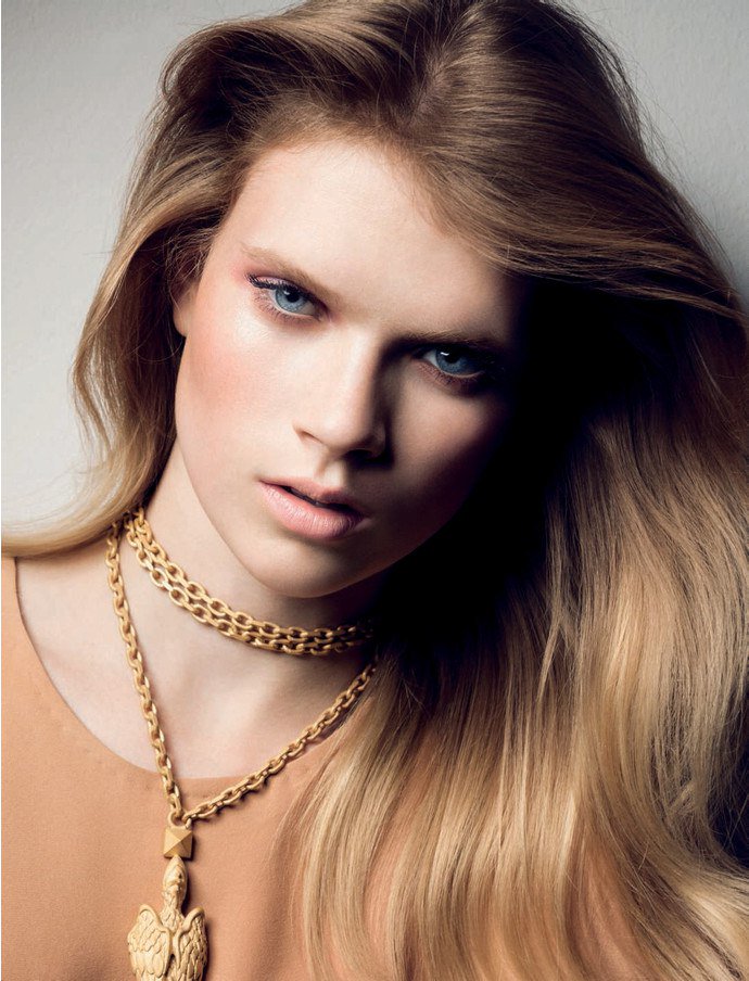 InterCHARM's tweet image. В зависимости от формулировки, кремы с эффектом блюр наносят на кожу до макияжа или поверх.goo.gl/xRPFhK