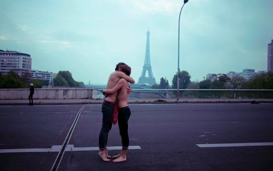 florencelepine's tweet photo. #PrayForParis #TousUnis https://t.co/Hc1EV7iD5v