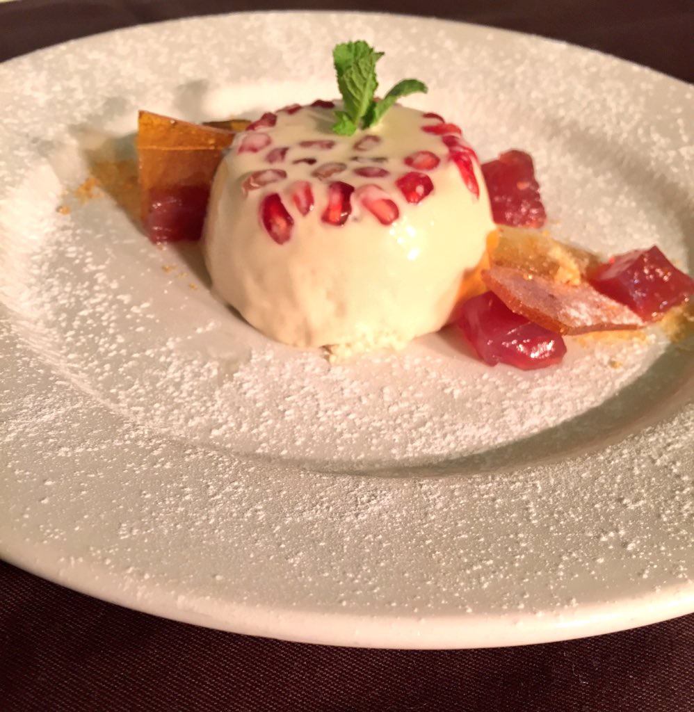 kitchen1331's tweet photo. #panacotta #SweetTooth #specials #dessert #homemade pomegranate pana cotta with pomegranate jelly and orange caramel https://t.co/0aNv7s0cQR