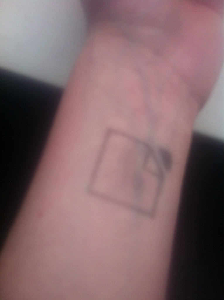 enabrennan's tweet photo. Sweet tat @SorchaColler @irishcomp #bodytakeover https://t.co/LkGT9tAdgd