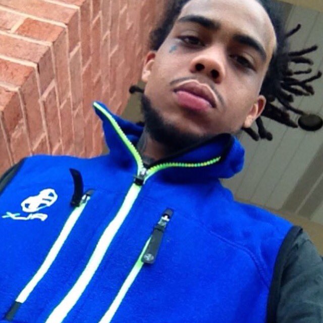 KingHarris_'s tweet photo. If you love yo niggas, tell em! Tomorrow ain't promised my nigga! #LongLiveChucky #LongLiveBrewsie #LongLivePimp https://t.co/Mcxq92OGin