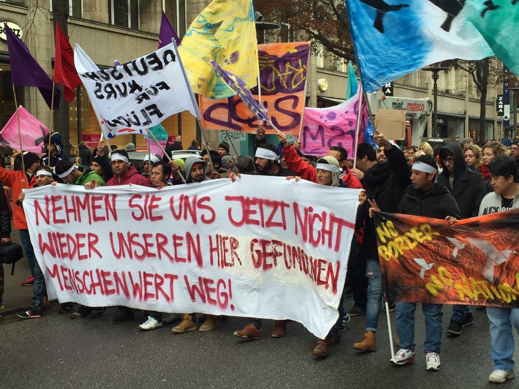 moppol's tweet image. 