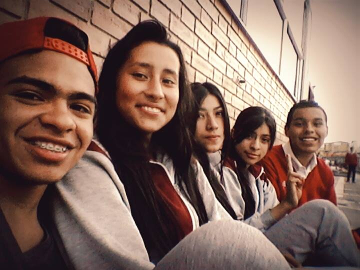 LorenaYE12's tweet photo. #Carlos
#Nina
#Yuri
#Jonnathan https://t.co/nnTKQ9CjSu