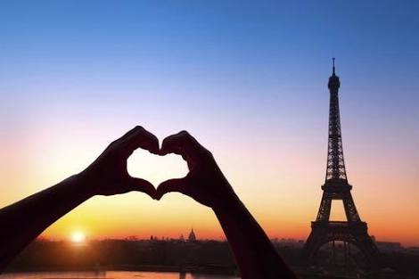 fullsteamahed's tweet photo. Our team sends our #love and thoughts to the people of #paris https://t.co/FYnAM2zdq2