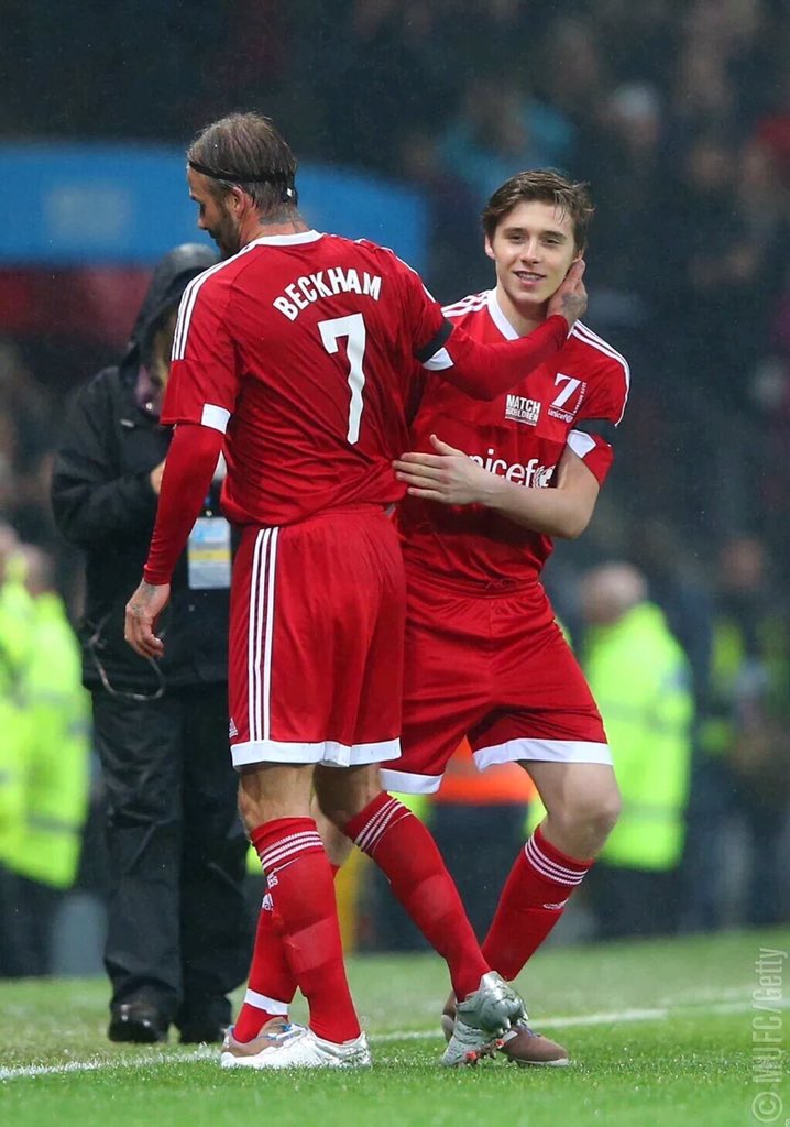 PurelyFootball's tweet photo. The Beckham boys https://t.co/ZTrBdOioAw