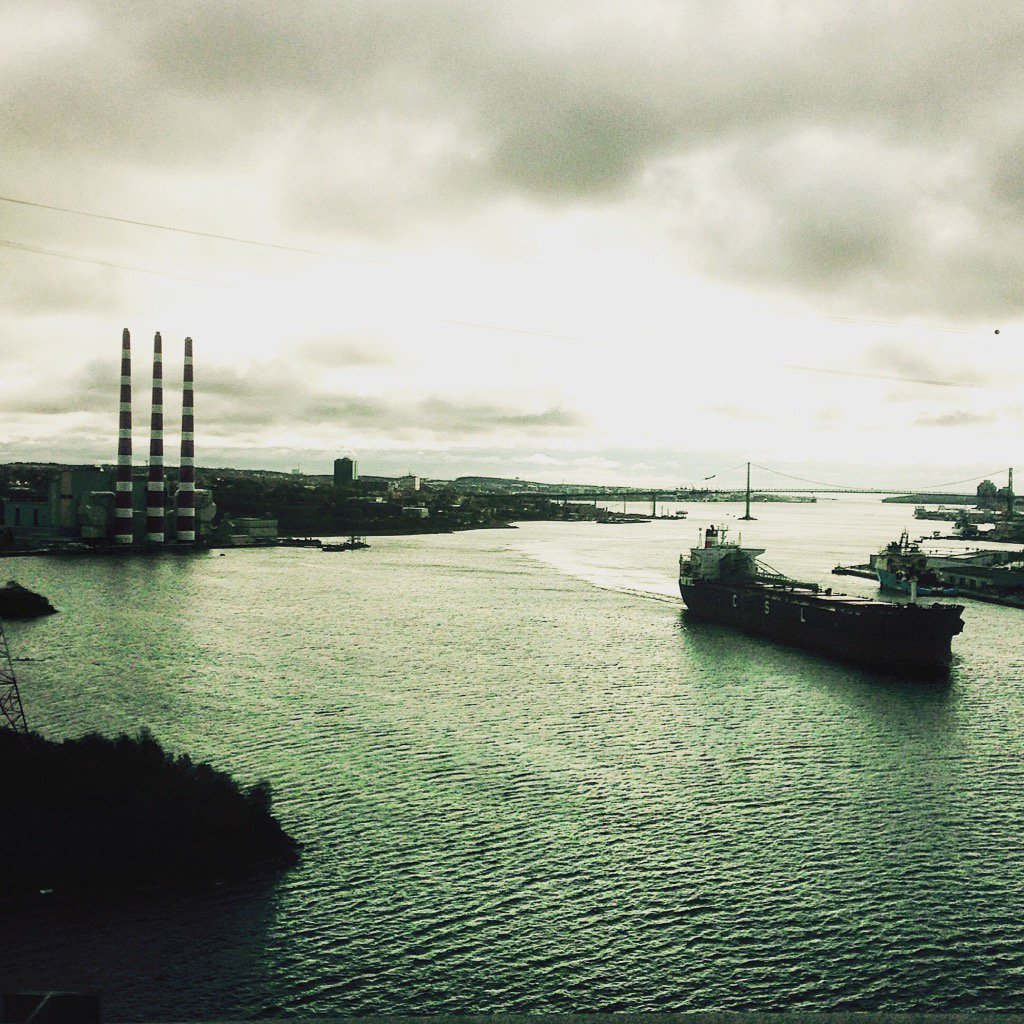 RefinedRoofing's tweet image. Holy Ship! How A&apos;boat&apos; That View! 🚢 #Halifax #EastCoast