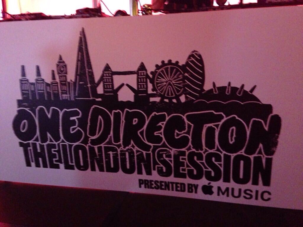 JuliaCarter1980's tweet photo. Some pics from #1DLondonSession welcome party #1DLondonSession #1DLDNsession #MeAndMyMITAM #1D https://t.co/T2eVeqis5J