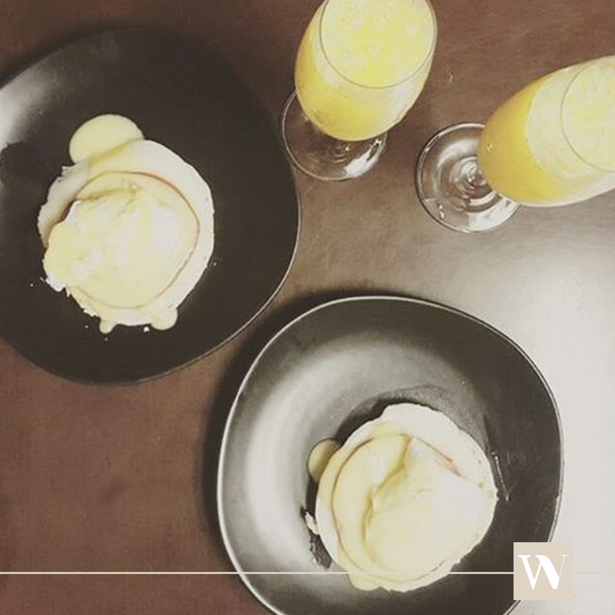 Walk_In_Closet's tweet photo. Mimosas for breakfast! 

#SundayTreats https://t.co/aj4ja7dmDF