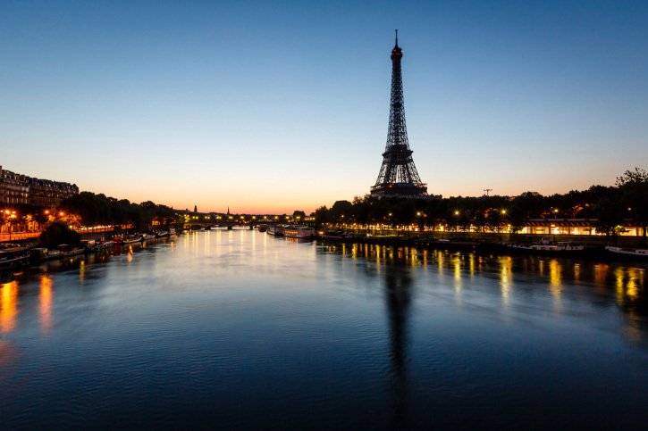 CES's tweet photo. Our thoughts today are with everyone in Paris, a city that has welcomed us repeatedly with its beauty &amp; creativity https://t.co/rkMmrFJGCq