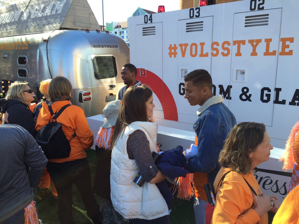 SaraMitchellTV's tweet photo. Free product giveaway at Vol Village with @Target #volsstyle https://t.co/swU8USYaFu
