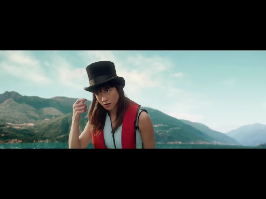 To speak with a look. Has an actor had a better 30 second calling card than <a href="/zaraprassinot/">zara prassinot</a> ? #007 #Heineken