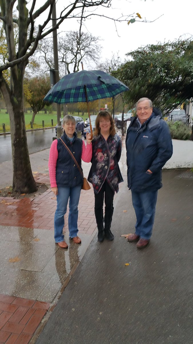 IanHart14's tweet image. Very proud of our green &amp;amp; open spaces in Wandsworth Common. @ZacGoldsmith commits to protect them. @NightingaleSMcD