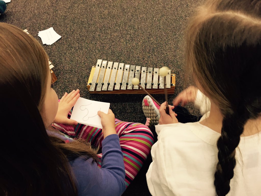 LSmusicDA's tweet photo. #firstgrade #improvises roller coaster melodies on glockenspiels! @DurhamAcademy https://t.co/qoXM7ocNMM