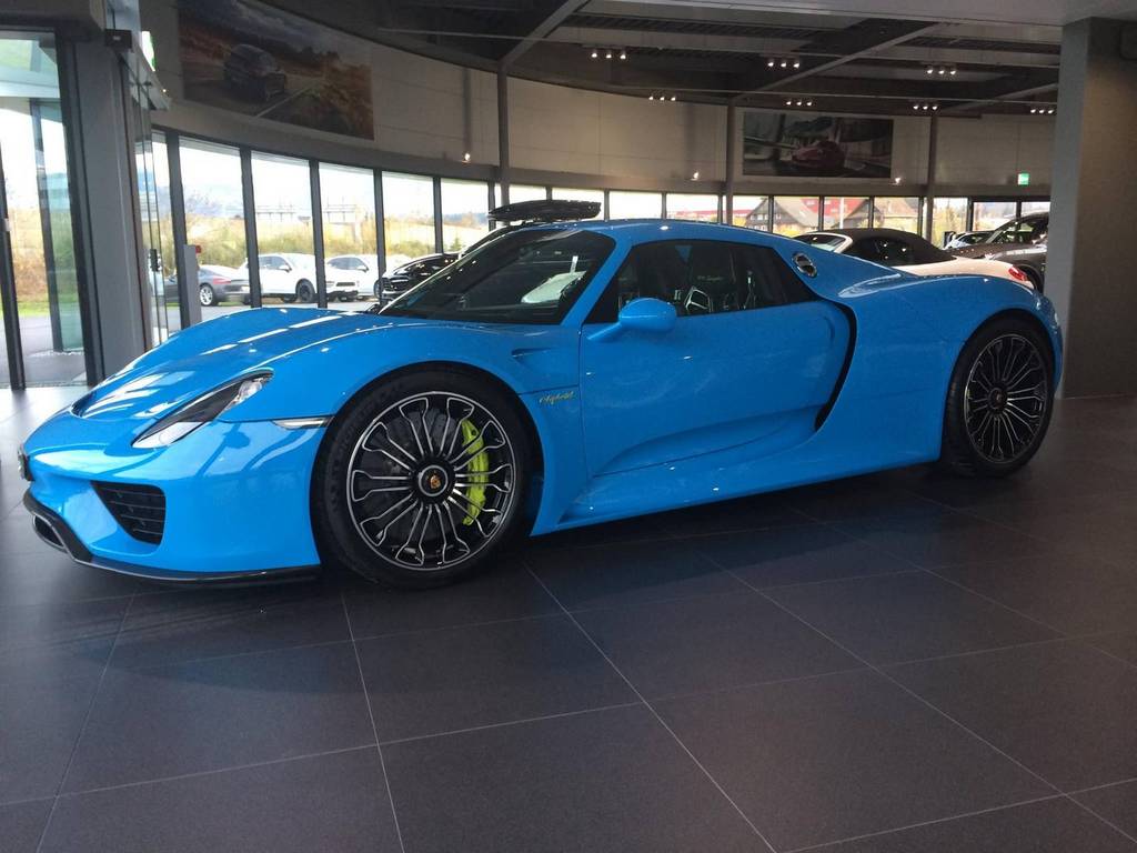 MagnificentCar's tweet photo. Awesome Porsche 918 Spyder👌 https://t.co/EmfezZRPhg