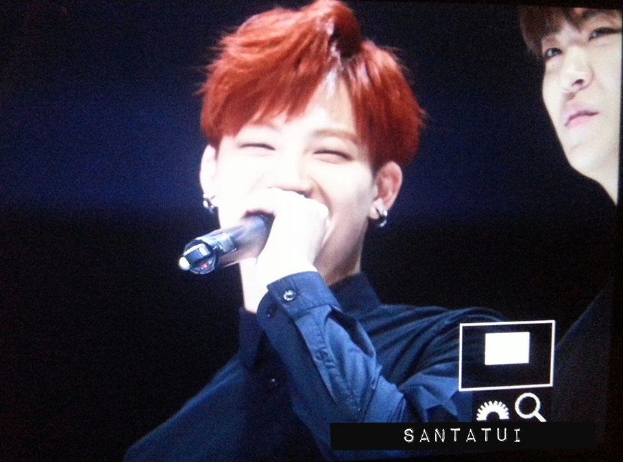 santatui's tweet photo. 151114 #JB 😍😍 https://t.co/7MivPThFOg