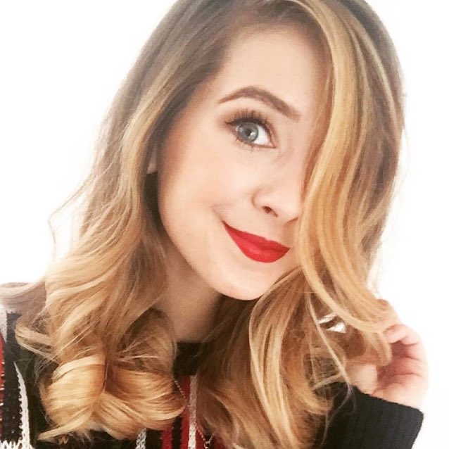 bombaflayout's tweet image. Zoella (Zoe Sugg)