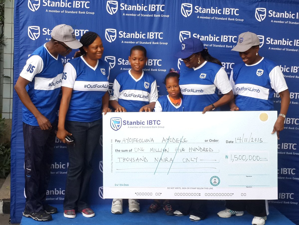 DemolaExpoze's tweet photo. Some of the beneficiaries of #OutForALimb walk https://t.co/nJWZgZRj00