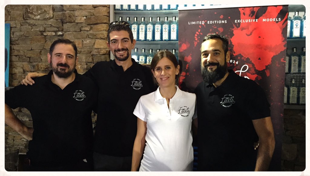 TinyLeads's tweet photo. The Tiny Leads staff https://t.co/TzPqoaAS55