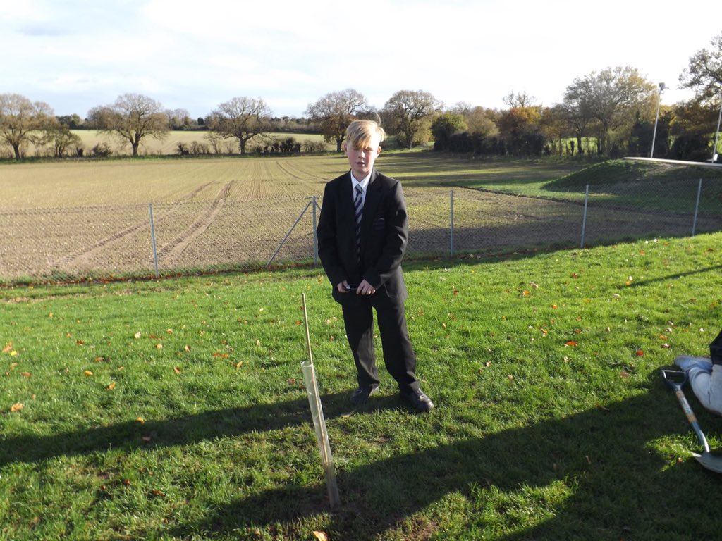 TTAEnvironment's tweet image. Other photos from the day.@ThetfordAcaduk #ttatrees