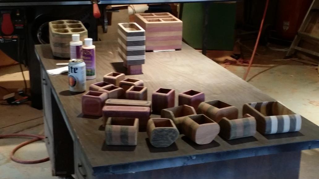 markspens's tweet photo. Looks like I have a lot of finishing to do. #BandSawBoxes https://t.co/4inKpQUVGm