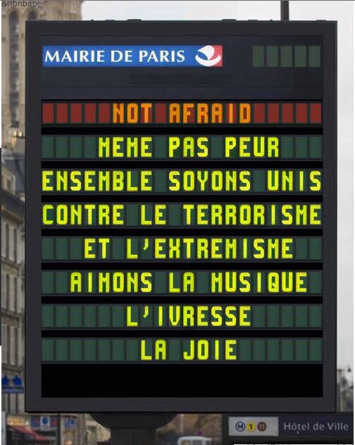 gayregis's tweet photo. Le message de la ville de #Paris 👍👍👍 https://t.co/lior0vHOB0