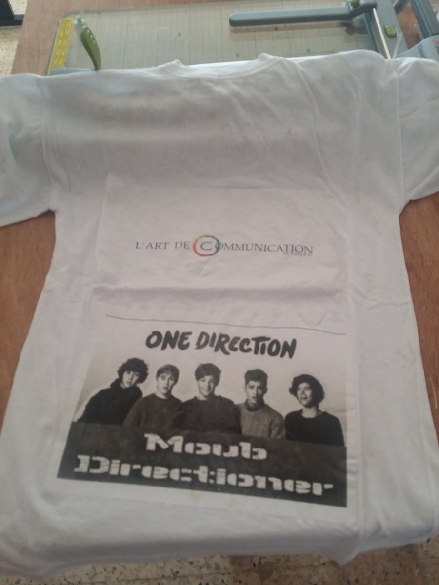 Hadjer_2's tweet photo. L'art de communication
Impression sur T-shirt https://t.co/HZ2ZcTIJFE