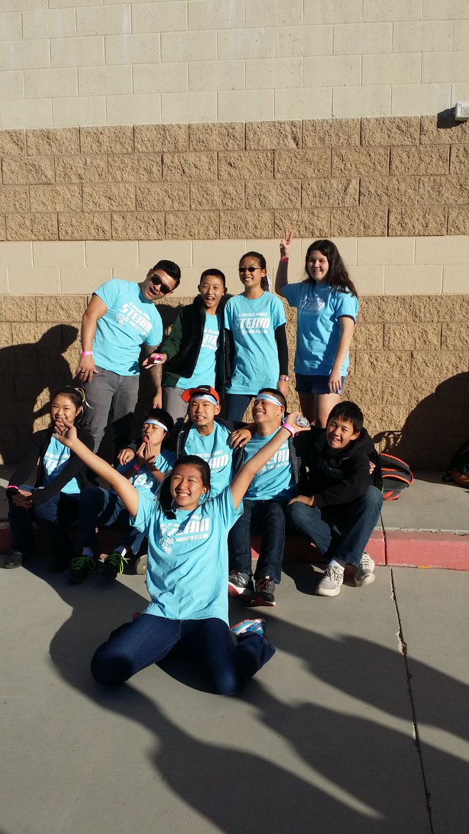 AllDayNguyening's tweet image. Getting ready for the @FLL tournament in Apple Valley. We are super excited. @ParksJrHigh @drtriciahyun