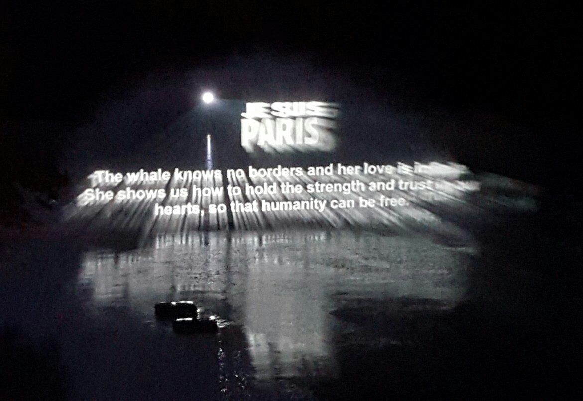 mranthonyday's tweet photo. #JeSuisParis projected on River Wear  after 'Whale on the Wear' exhibit at #Lumiere Festival of Light @bbcnewcastle https://t.co/Rp5asshoUm