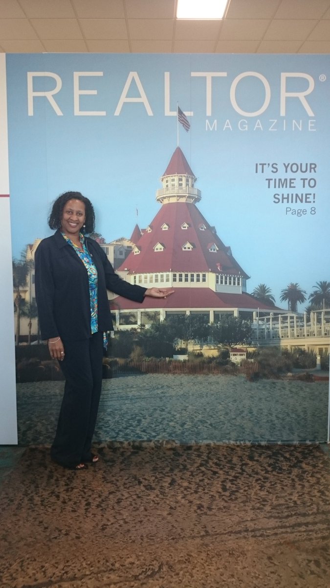 msmaliciawhite's tweet photo. #Recovers tar fun at NAR https://t.co/rqrnjVXHdk
