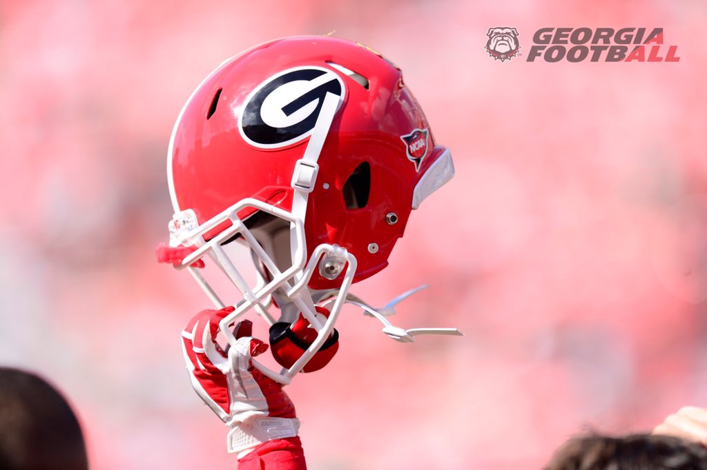 GeorgiaFootball's tweet image. It's time. G's up.

The Deep South's Oldest Rivalry.

#UGAvsAUB | #CommitToTheG