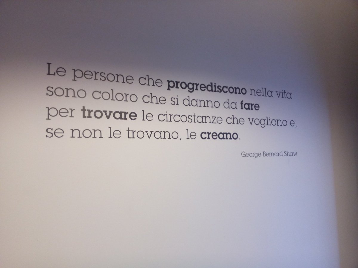 antoninoSTB's tweet photo. Sono @TalentGardenit Merano per la 4^ volta. Non mi stancherò mai condividere questa magnifica parete #facilehack https://t.co/aJLU02b4cR