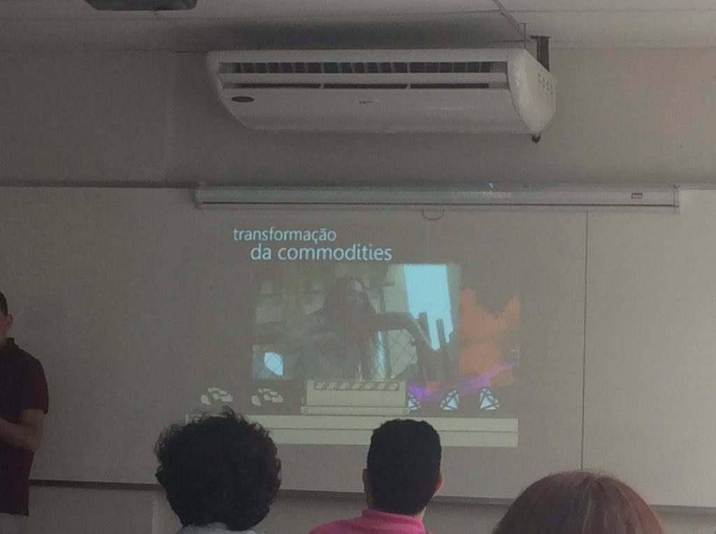 AMMAmkt's tweet photo. @fernandokimura falando de commodities no @EventoSMSUNA #SMSUNA https://t.co/vij1wIqCMt