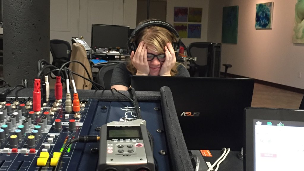 GuysInTrucks's tweet image. That moment you realize you need a #podcast recording do-over. #doh #gitnation