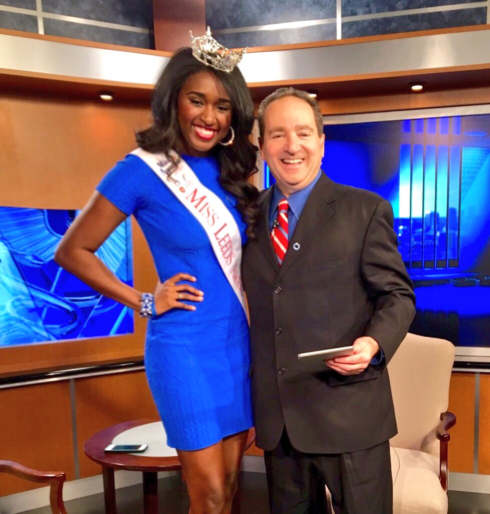 MissLeedsArea17's tweet photo. Happy World Diabetes Day! Come see me at Leeds HS today 💙 https://t.co/K2ETfK1CEX